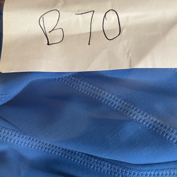 SOLID & STRIPED Sports Women’s Blue Shorts - Picture 10 of 10